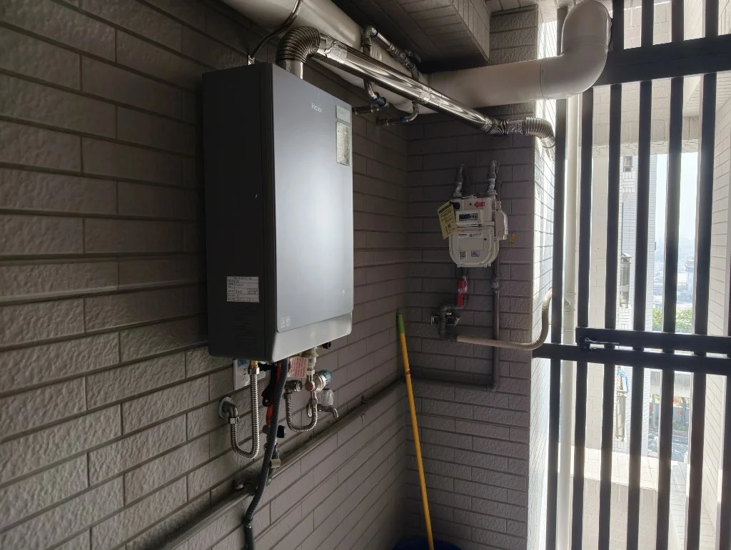 海爾一級能效熱水器安裝