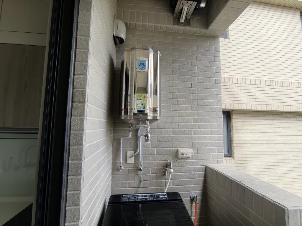 高雄三民新成屋怡心牌ES1026 37L電熱水器海爾T5除垢濾心